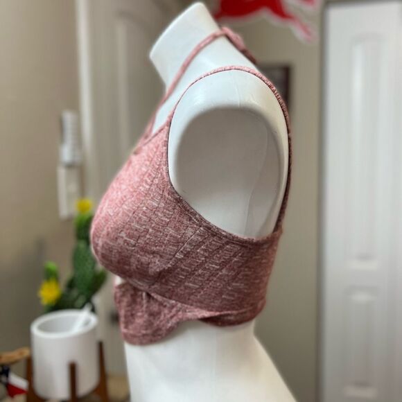 Crop top  - Picture 2 of 4